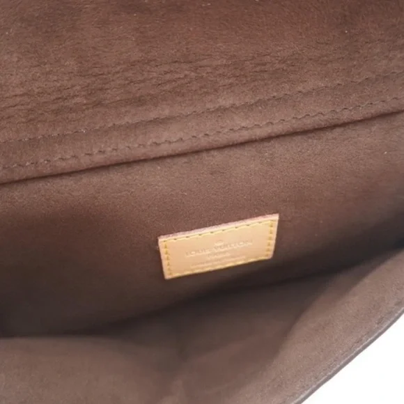 💎LIKE NEW 💎 CELEBRITY LOUIS VUITTON METIS HOBO BAG ANGELINA JOLIE - Picture 12 of 14